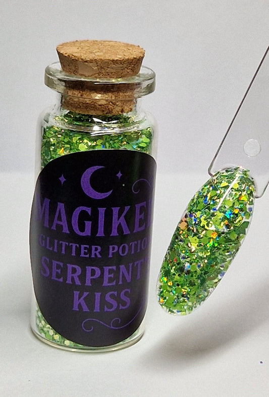 The Mythical Creatures collection: Serpents Kiss